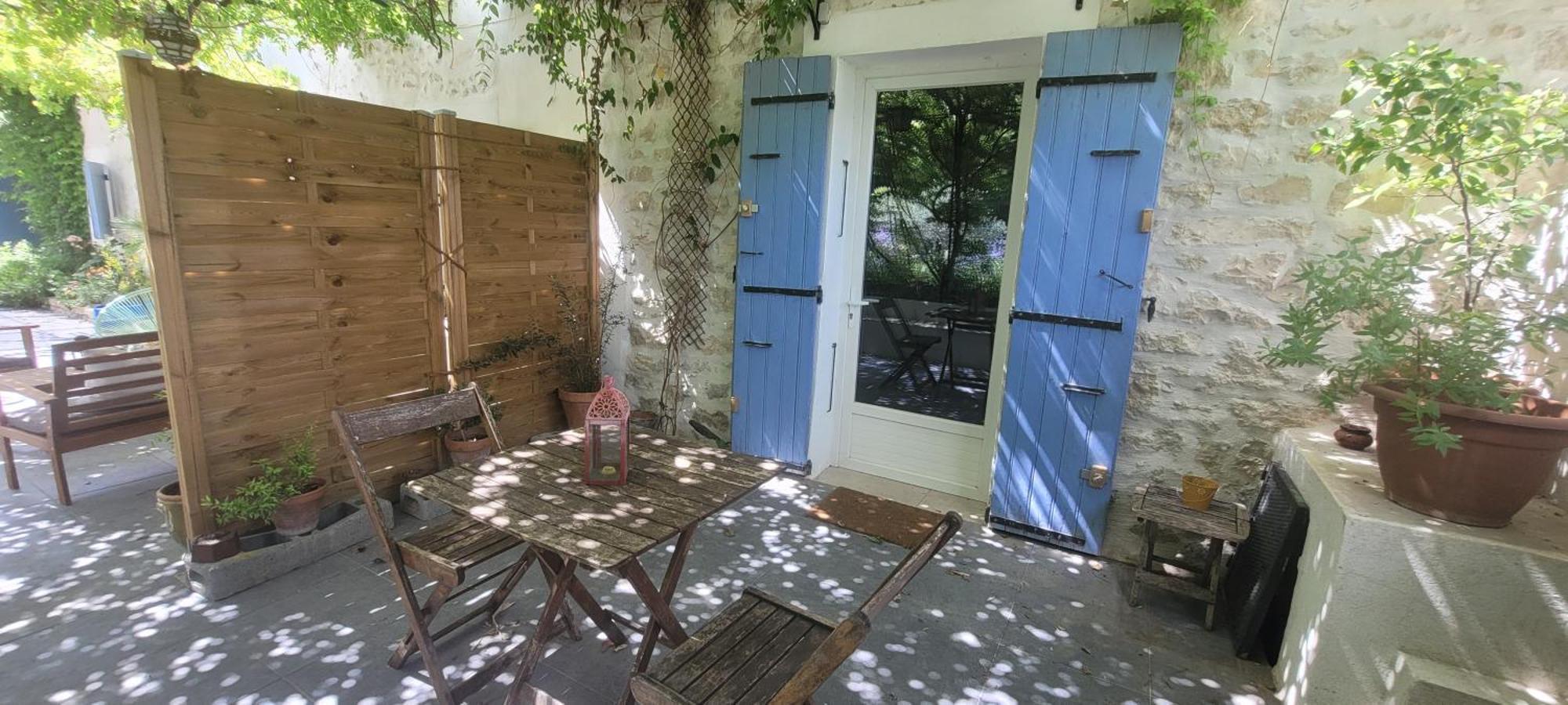 Location Appartement Dans Mas Provencal Monteux Exterior photo