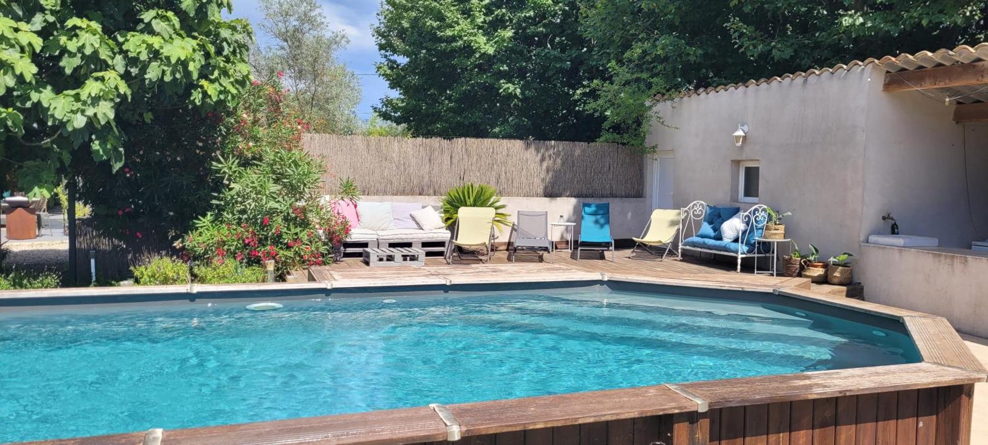 Location Appartement Dans Mas Provencal Monteux Exterior photo